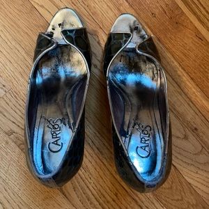 Carlos Santana Dark Serpent in green/silver - women’s size 7.5